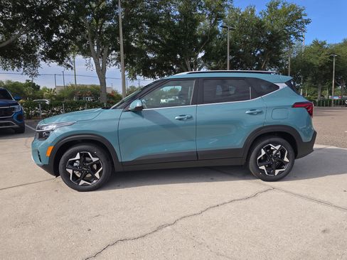 New 2026 Kia Seltos EX FWD image 5
