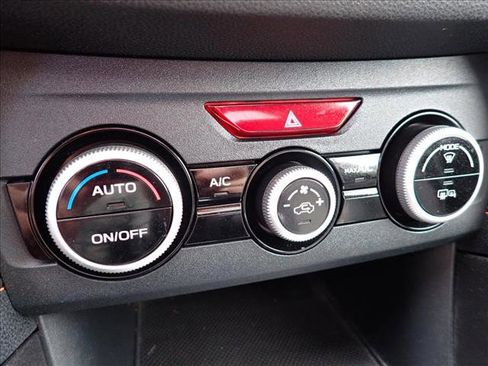 Used 2023 Subaru Crosstrek 2.0i Premium image 20