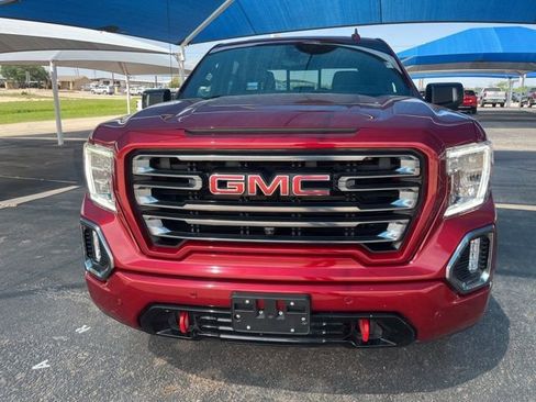 Used 2021 GMC Sierra 1500 AT4 w/ AT4 Value Package AWD/4WD image 2