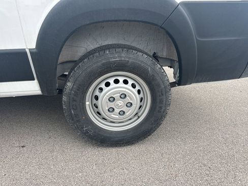 New 2025 RAM ProMaster 1500 w/ Convenience Group image 19