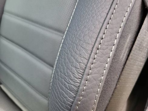 New 2025 Mercedes-Benz GLS 580 4MATIC image 16