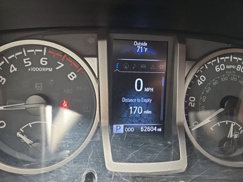Used 2021 Toyota Tacoma Limited w/ Nightshade Package AWD/4WD image 19