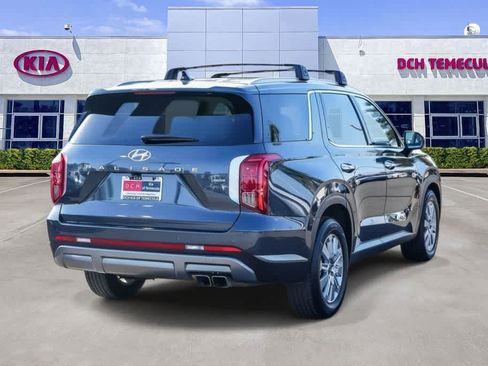 Used 2023 Hyundai Palisade SEL AWD/4WD image 6