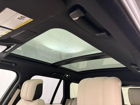 Used 2020 Land Rover Range Rover HSE AWD/4WD image 8
