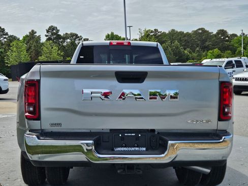 New 2026 RAM 3500 Tradesman AWD/4WD image 6