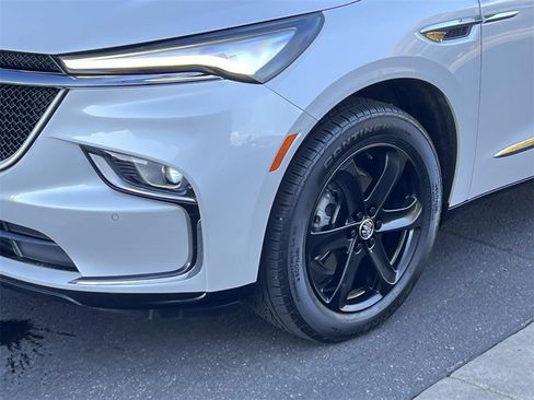 Certified 2023 Buick Enclave Essence w/ Experience Buick Package image 8