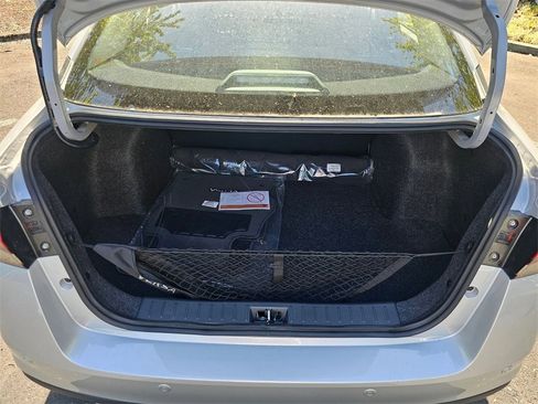 New 2025 Nissan Versa SV w/ Trunk Package image 22