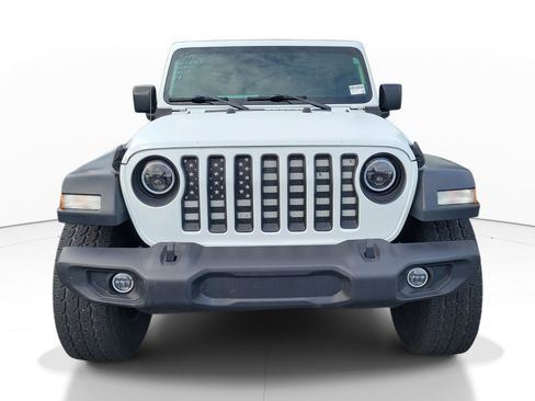 Used 2019 Jeep Wrangler Unlimited Sport S AWD/4WD image 2