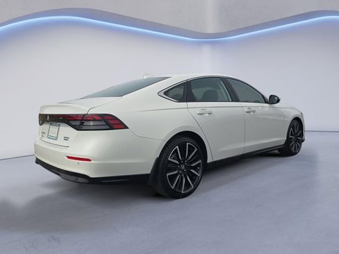 New 2026 Honda Accord Touring image 5