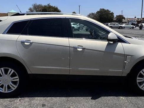Used 2012 Cadillac SRX Luxury AWD/4WD image 4