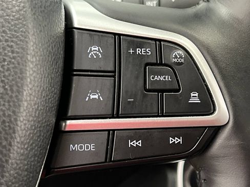 Used 2025 Toyota Grand Highlander FWD image 59