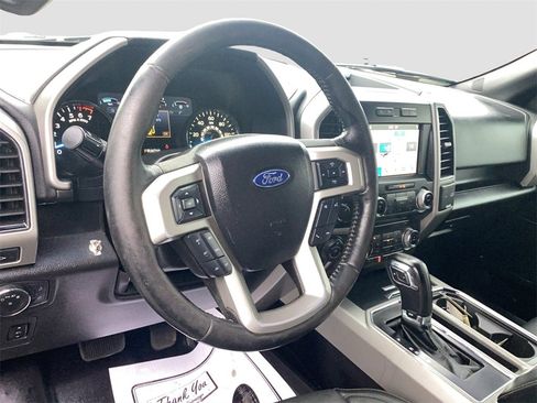 Used 2018 Ford F150 Lariat w/ Equipment Group 502A Luxury image 10