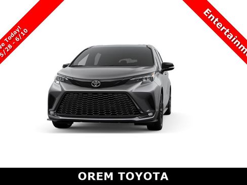 New 2026 Toyota Sienna XSE FWD image 18
