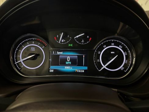 Used 2017 Buick Regal Sport Touring image 25