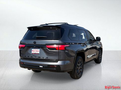 New 2026 Toyota Sequoia Platinum AWD/4WD image 7