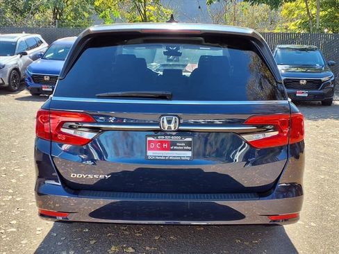 Certified 2023 Honda Odyssey EX-L image 5