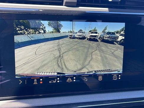 New 2026 GMC Sierra 2500 AT4 w/ AT4 Premium Plus Package AWD/4WD image 22