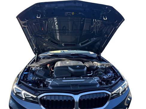 New 2026 BMW 330i 330i w/ Convenience Package image 11