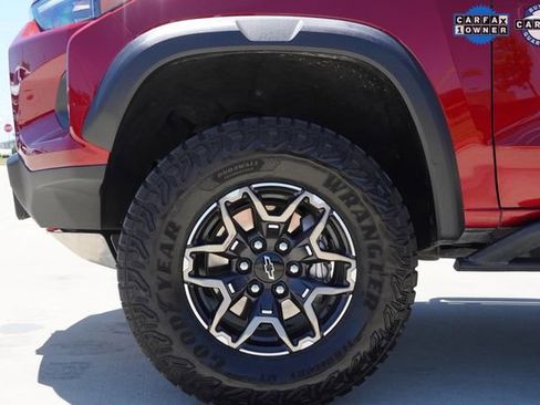 Used 2023 Chevrolet Colorado ZR2 w/ ZR2 Convenience Package III image 5