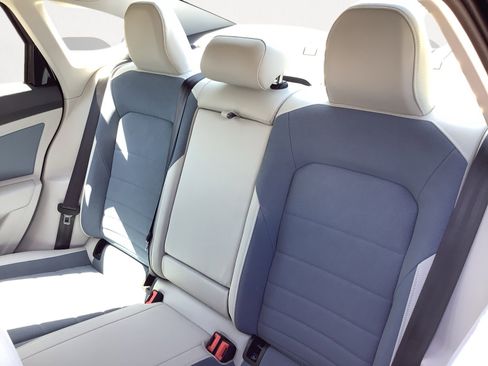 New 2025 Volkswagen Jetta SE image 23