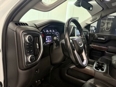 Used 2019 GMC Sierra 1500 SLT w/ SLT Premium Plus Package AWD/4WD image 11