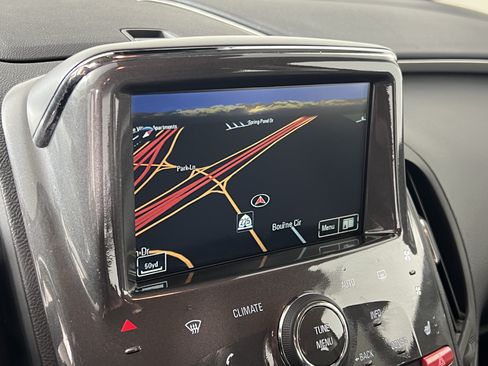 Used 2015 Chevrolet Volt Premium w/ Premium Trim Package FWD image 27