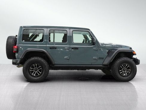 Used 2024 Jeep Wrangler Unlimited Sport AWD/4WD image 6