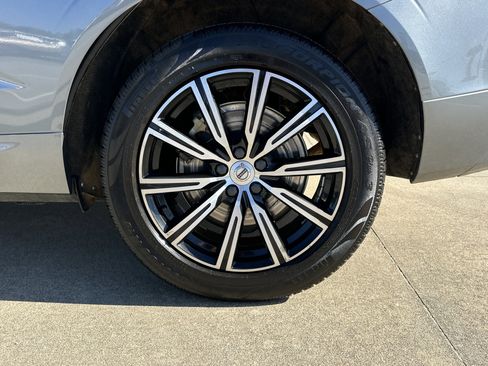 Used 2021 Volvo XC60 T6 Inscription AWD/4WD image 25