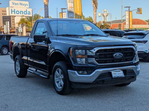 Used 2023 Ford F150 XLT w/ Equipment Group 301A Mid image 3