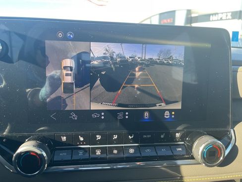 New 2026 Chevrolet Colorado ZR2 w/ Technology Package image 27