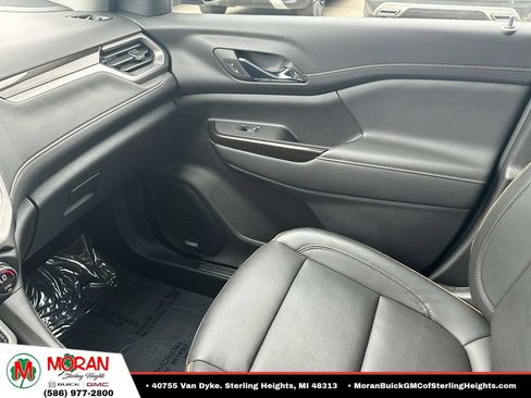 Certified 2023 GMC Acadia AT4 w/ Technology Package AWD/4WD image 30