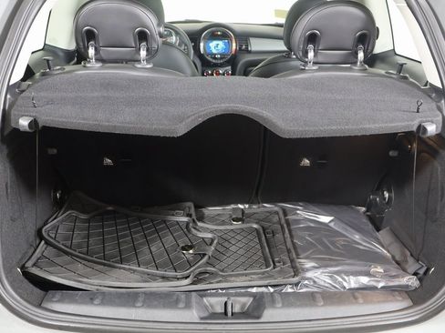 Used 2020 MINI Cooper 2-Door Hardtop w/ Storage Package image 15