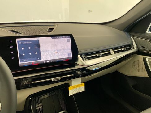 New 2026 BMW X1 xDrive28i w/ Technology Package image 24