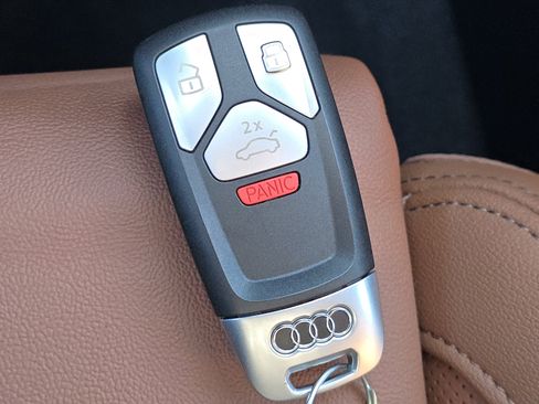 Certified 2021 Audi Q5 Prestige image 28