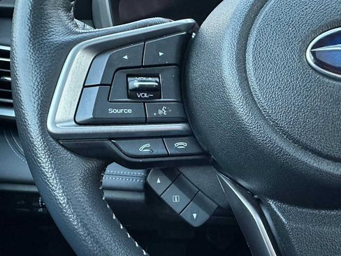 Used 2022 Subaru Outback Limited image 35