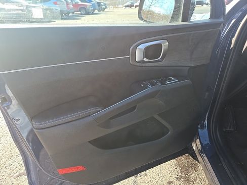 Certified 2024 Kia Sorento X-Line EX image 15