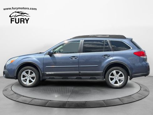 Used 2014 Subaru Outback 3.6R Limited AWD/4WD image 7