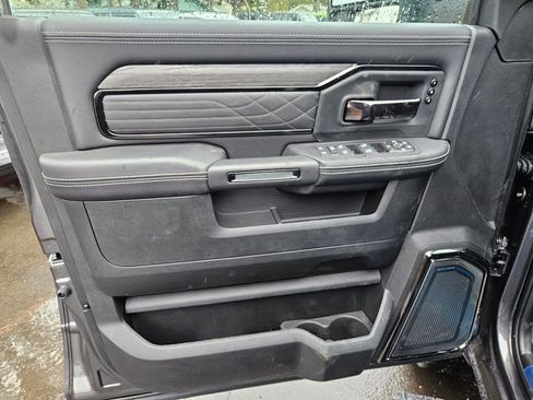 New 2026 RAM 2500 Limited AWD/4WD image 11