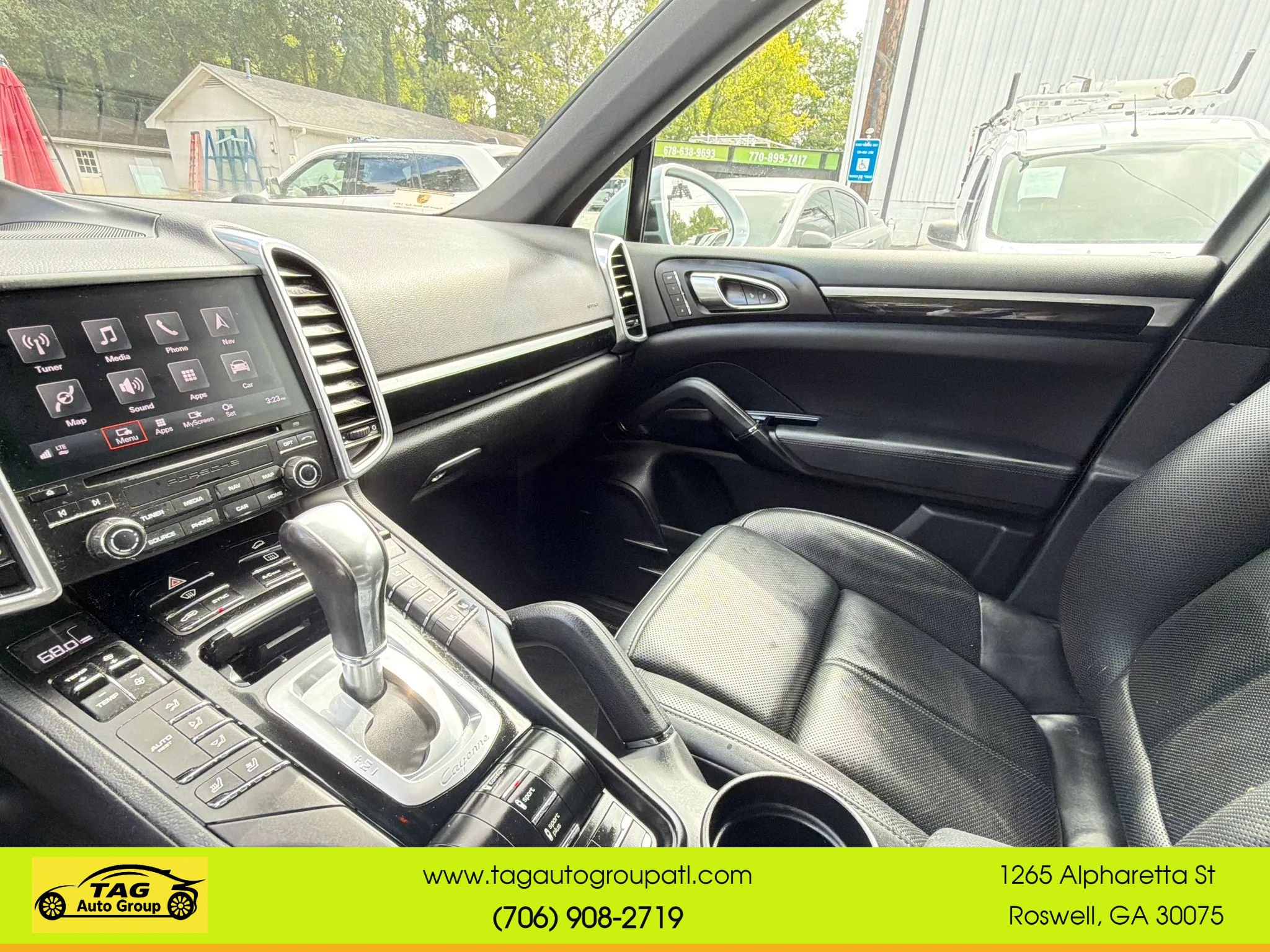 Used 2017 Porsche Cayenne S Platinum AWD/4WD image 23