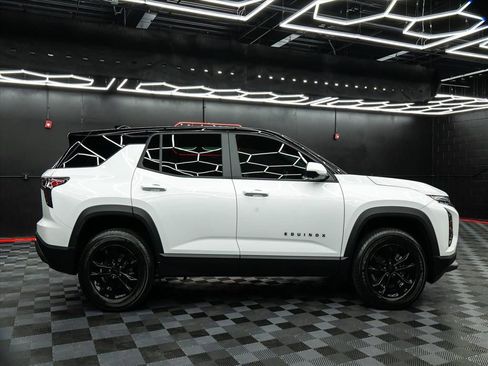 New 2026 Chevrolet Equinox LT FWD image 8