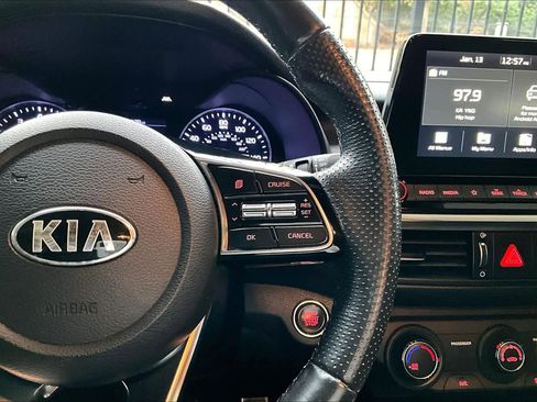 Used 2020 Kia Forte GT-Line image 24