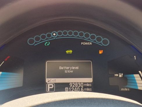 Used 2016 Nissan Leaf S FWD image 30