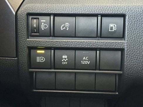 Used 2026 Toyota 4Runner 4WD image 32
