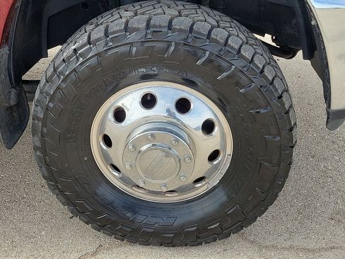 Used 2018 RAM 3500 Laramie Longhorn image 7