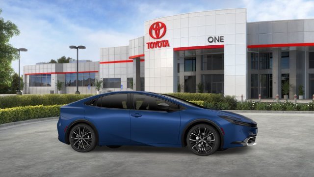 New 2027 Toyota Prius XLE FWD image 16