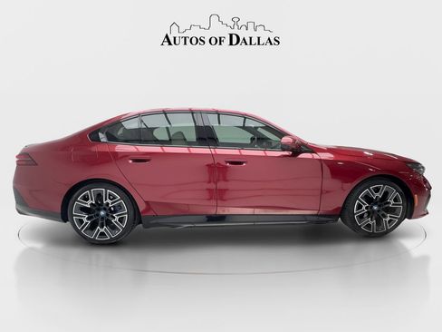 Used 2025 BMW i5 eDrive40i w/ M Sport Package RWD image 6