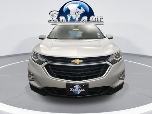 Used 2019 Chevrolet Equinox LT image 4