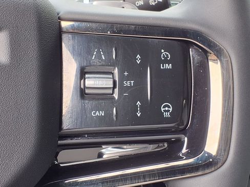 Certified 2026 Land Rover Range Rover Evoque S image 15