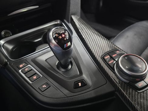 Used 2015 BMW M4 Coupe RWD image 20