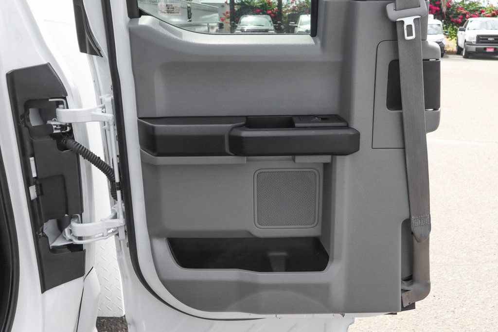 Used 2018 Ford F350 XL w/ Power Equipment Group RWD image 29